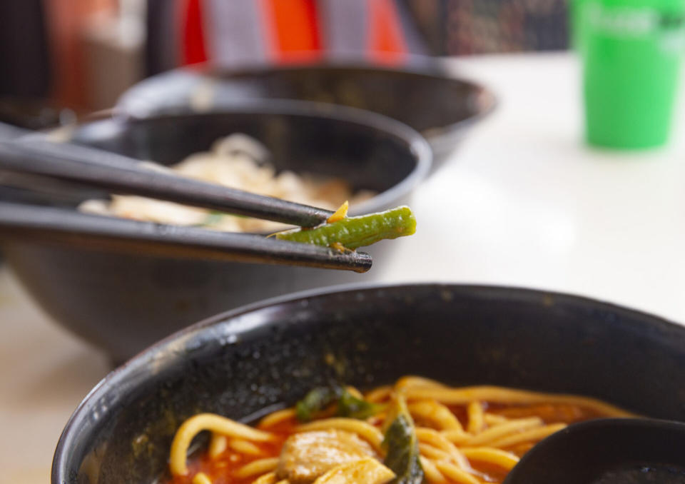 Wang Cai Ipoh Curry Mee - Green bean zoom