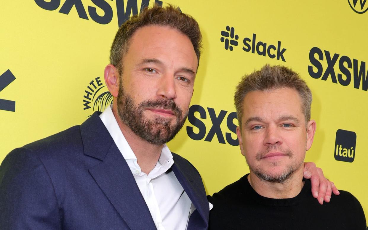 Ben Affleck (links) und Matt Damon sind seit ihrer Kindheit gute Freunde. (Bild: 2023 Michael Loccisano / Getty Images for SXSW)