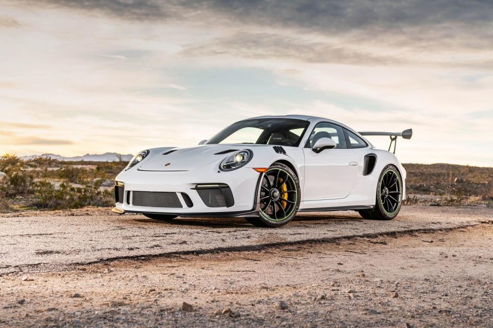 2019 Porsche 911 GT3 RS (tie) — 128 ft