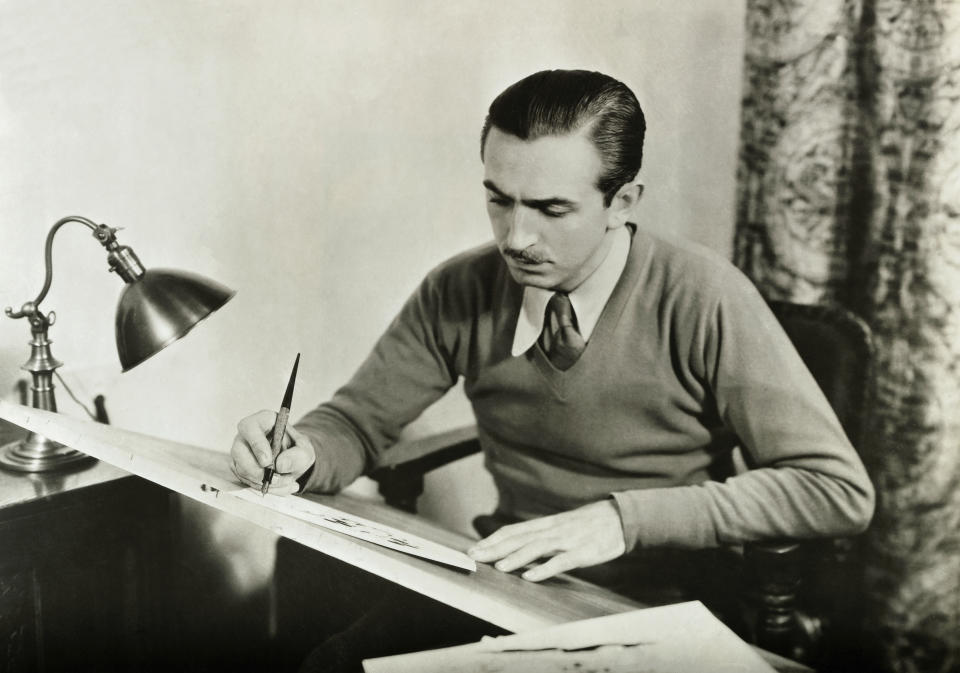 Walt Disney 和路．迪士尼 (Bettmann Archive)