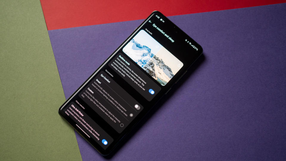 OnePlus 12 eye comfort modes