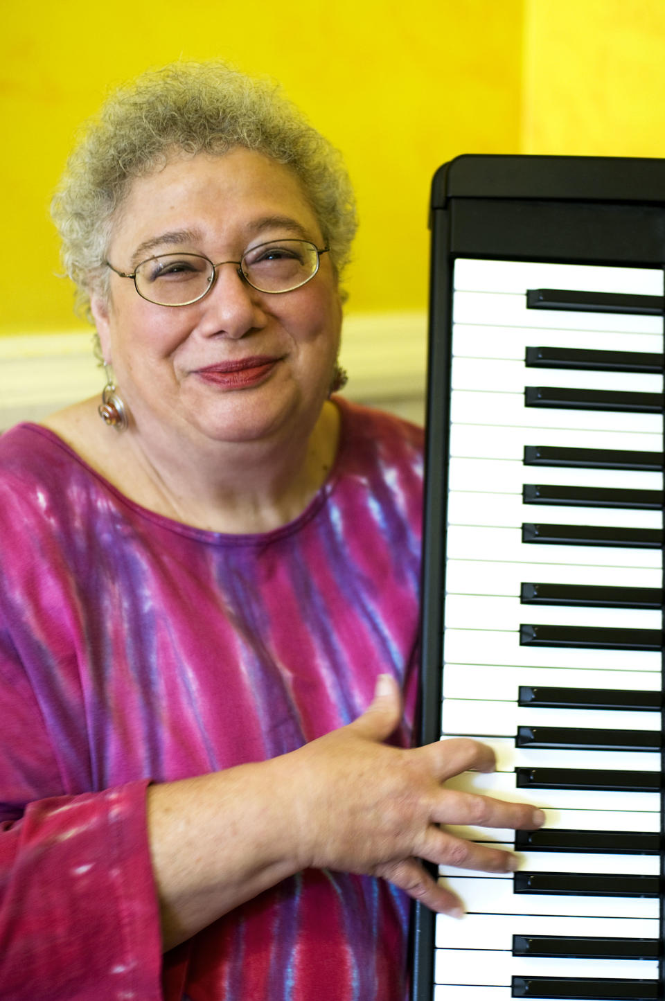 This Sept. 9, 2008 photo provided by Alligator Records, shows Ann Rabson, co-founder of the trio Saffire-The Uppity Blues Women. Alligator Records says Rabson died Wednesday, Jan. 30, 2013 in Fredericksburg, Va. She was 67. (AP Photo/Alligator Records, Rebecca Sell)