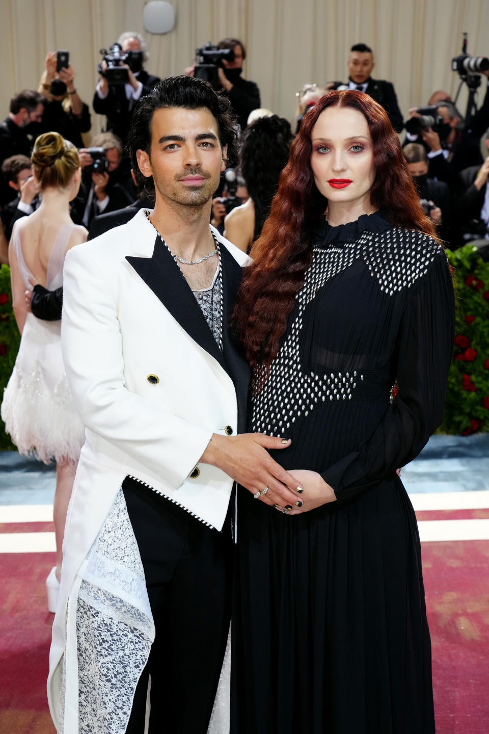 Sophie Turner and Joe Jonas revealed their second pregnancy on the Met Gala red carpet. (Getty Images)