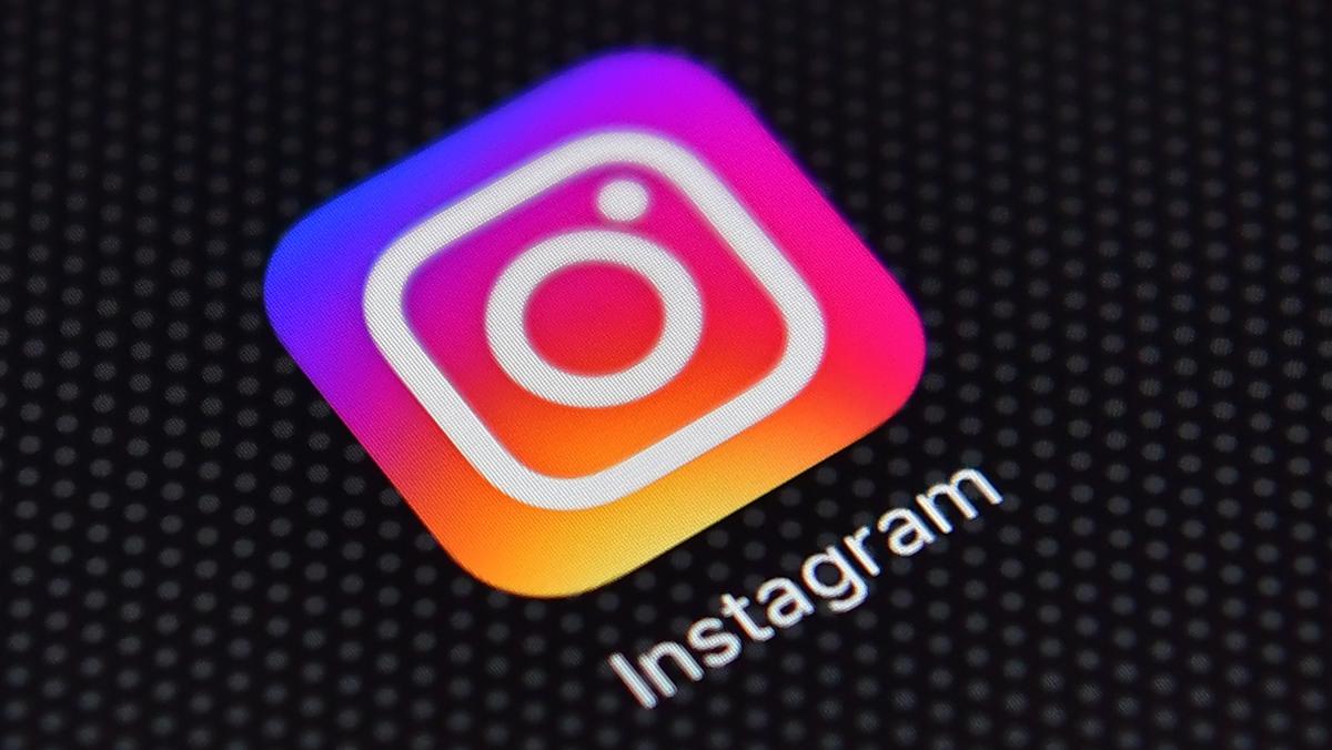 Instagram to Blur Out Nude Images Sent to Teens in DMs