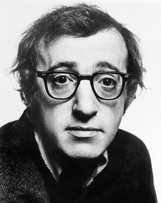 Woody Allen (4 Oscars)