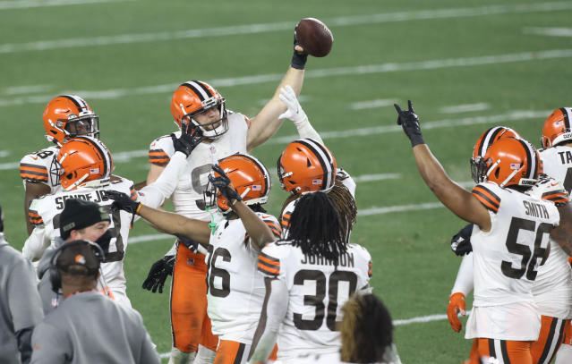 LeBron James celebrates Sione Takitaki interception, Browns playoff win  over Steelers