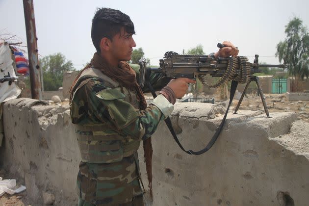 <strong>A member of Afghan security force takes part in a military operation against Taliban militants in Alishing district of Laghman province, eastern Afghanistan.</strong> (Photo: Xinhua News Agency via Getty Images)