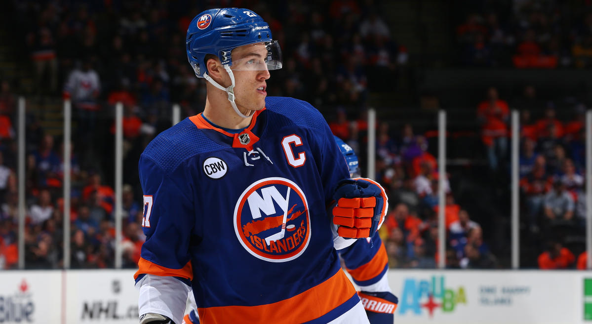 New York Islanders: Anders Lee's winding road to the captaincy
