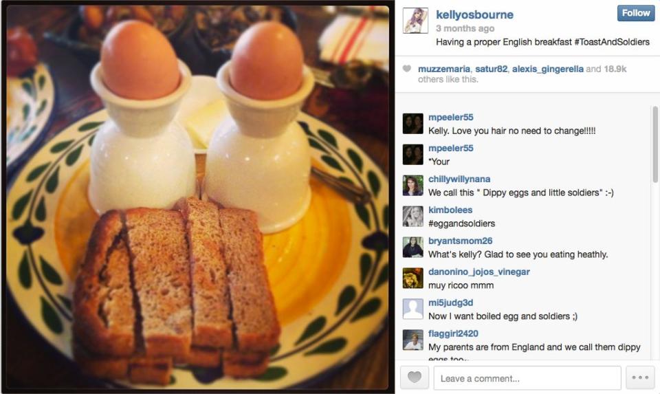 Kelly Osbourne goes traditional with an English breakfast.