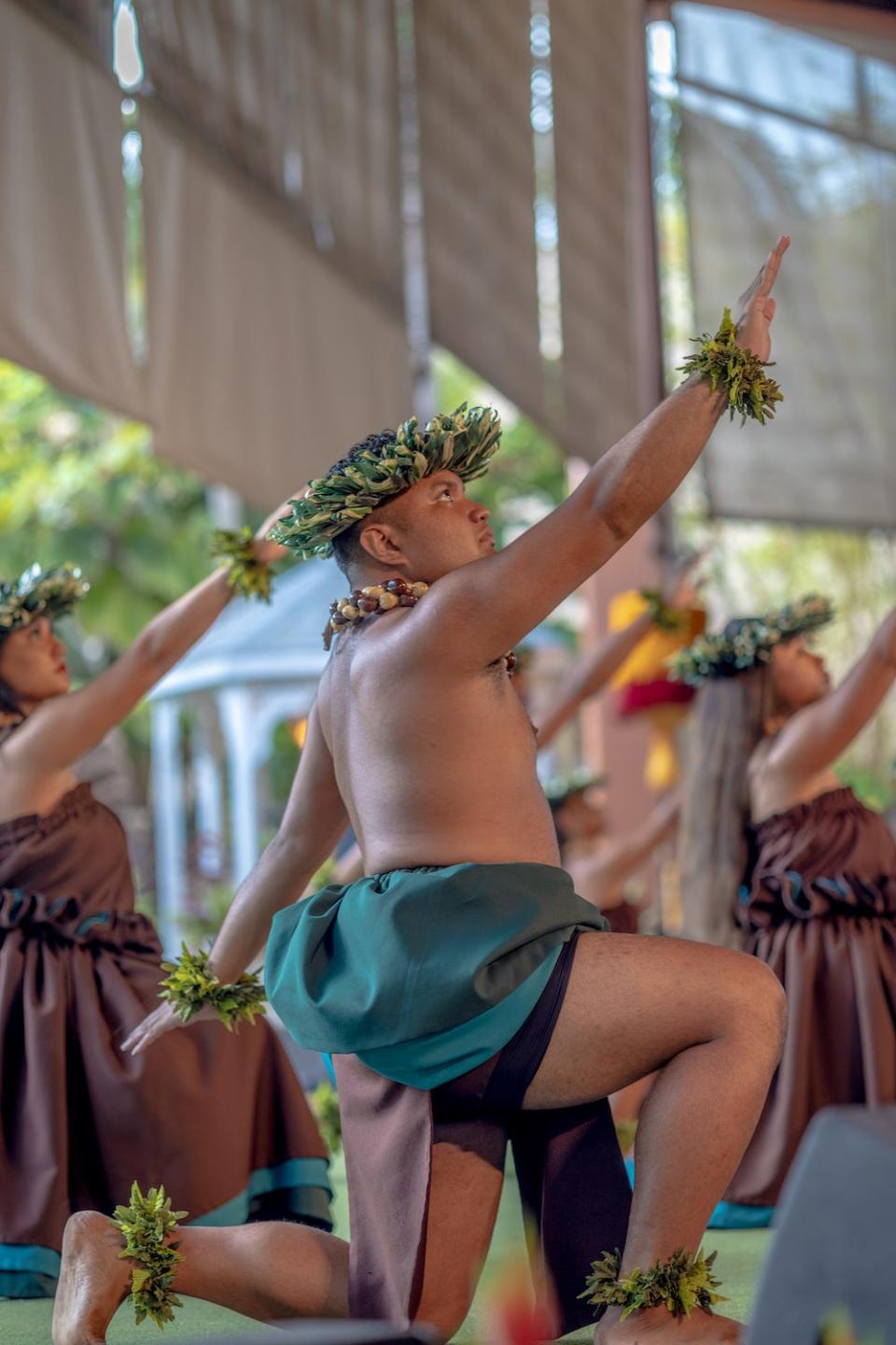 The luau also features hula kahiko, the older, more traditional style of hula that includes chanting and percussion instruments.