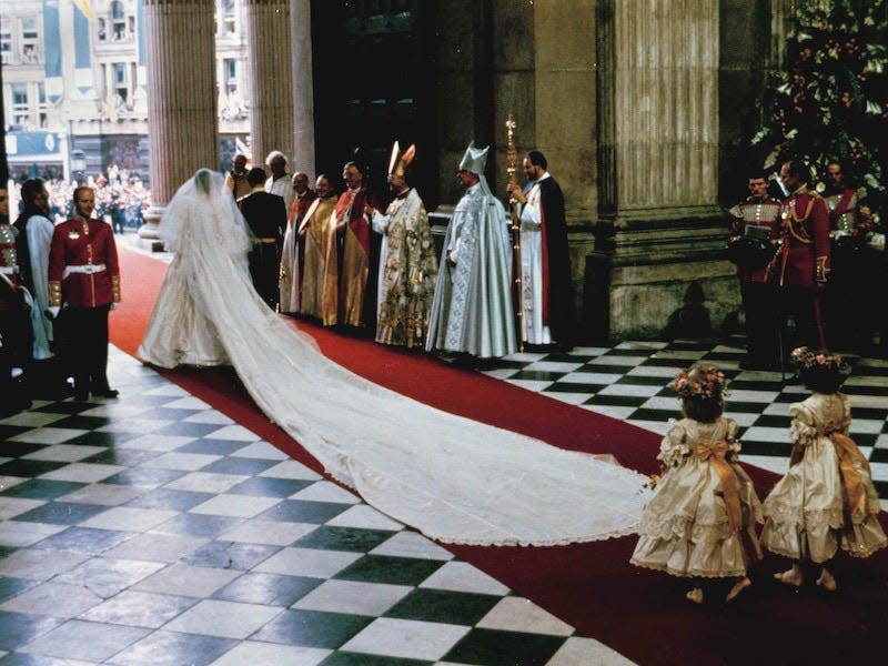 princess diana on her wedding day