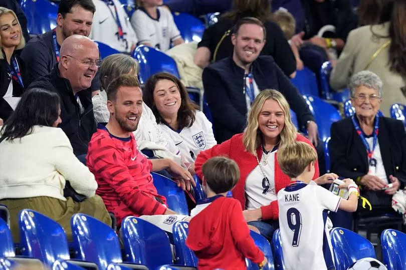 Harry and Kate in the stands