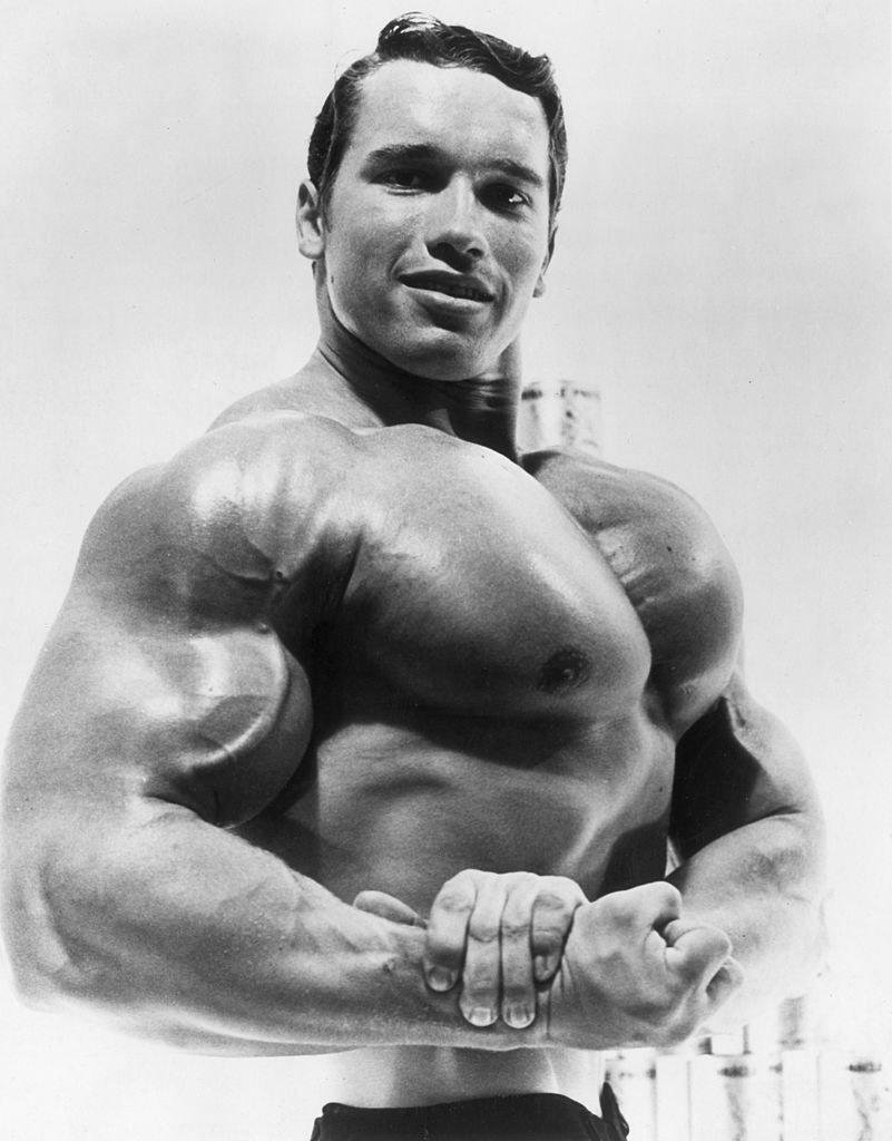 Arnold looking jacked