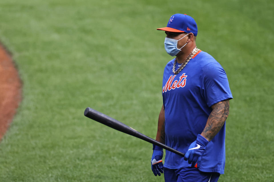 New York Mets catcher Wilson Ramos takes batting practice during a baseball workout at Citi Field in New York, Friday, July 3, 2020. (AP Photo/Adam Hunger)