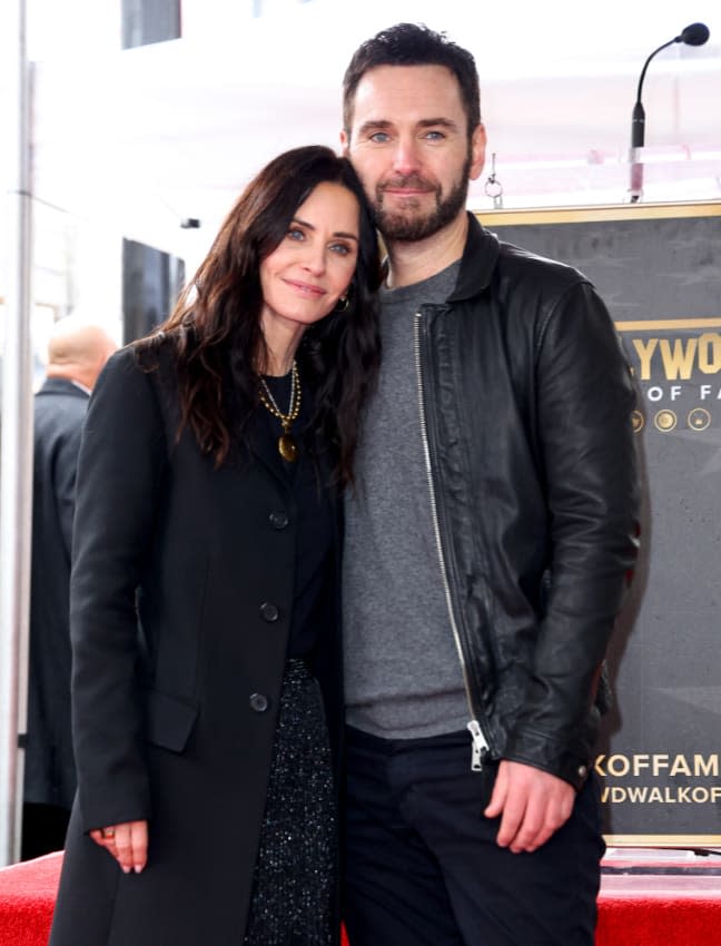  Courteney Cox y su pareja Johnny McDaid