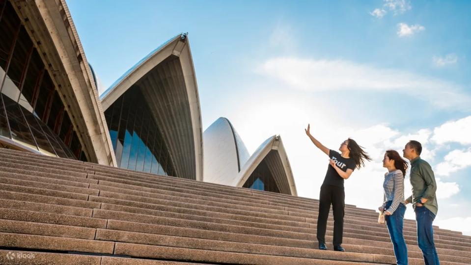 Sydney Opera House Guided Walking Tour. (Photo: Klook SG)
