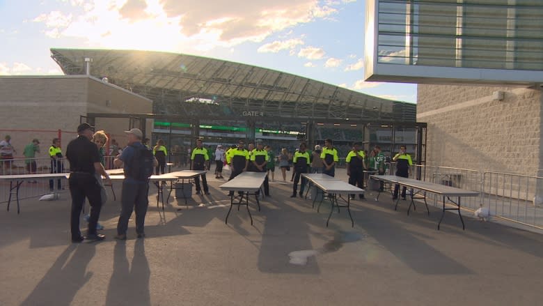 Rider Transit means 'smooth' ride down Sask. Drive to new Mosaic, fans say