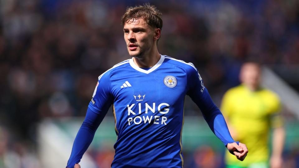 Chelsea 'express interest' in Leicester midfielder who played under Enzo Maresca