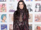 Demi Moore war bisher dreimal verheiratet: mit Musiker Freddy Moore sowie den Schauspielkollegen Bruce Willis und Ashton Kutcher. Doch auch das letzte Bündnis endete 2013 in prominenter Scheidung. Mit dem 16 Jahre jüngeren Kutcher war Moore aber immerhin sechs Jahre liiert. (Bild: Jeff Spicer/Getty Images)