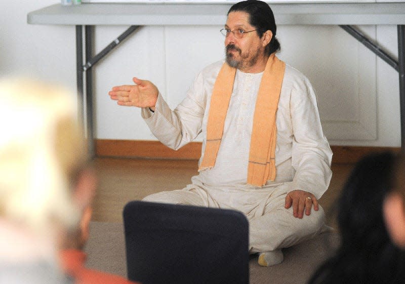 Stan Melanson leads a meditation workshop at Arsha Vidya Gurukulam in Saylorsburg on Saturday, Jan. 7, 2012. The center is hosting numerous free meditation workshops and other programs for summer 2022.