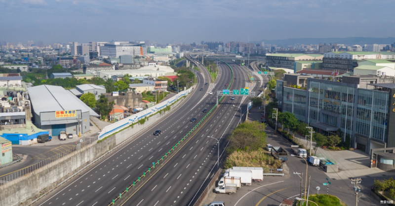 【景自慢】距鶯歌交流道僅約5分鐘，雙北親民價格。（圖／景自慢提供）