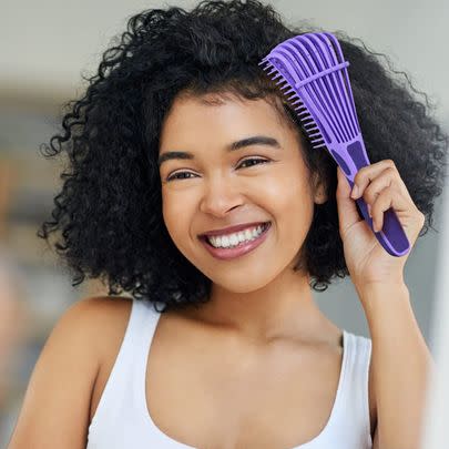 If the ratings are anything to go by, it looks like this adjustable detangling hairbrush has gone viral for a reason.