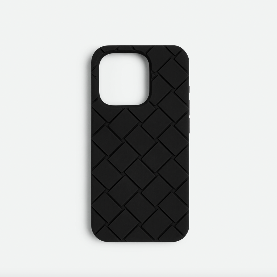 <p><a href="https://go.redirectingat.com?id=74968X1596630&url=https%3A%2F%2Fwww.bottegaveneta.com%2Fen-us%2Fiphone-15-pro-case-parakeet-813465200.html%3Fgad_source%3D1%26gclid%3DCj0KCQjwq86wBhDiARIsAJhuphnnrpP3L3AOifGNA-oMC_bCwPY86Fa9E1Oc-jBkirJ2IFphumK09tkaAt2yEALw_wcB%26gclsrc%3Daw.ds&sref=https%3A%2F%2Fwww.esquire.com%2Flifestyle%2Fg22877559%2Fbest-iphone-cases%2F" rel="nofollow noopener" target="_blank" data-ylk="slk:Shop Now;elm:context_link;itc:0;sec:content-canvas" class="link ">Shop Now</a></p><p>iPhone 15 Pro Case</p><p>bottegaveneta.com</p><p>$250.00</p>