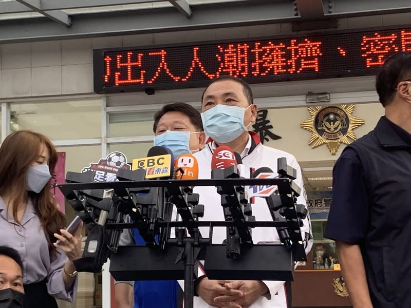 網紅「館長」陳之漢抱怨，多間健身房遭查稅及查核空品，新北市長侯友宜說，感激陳之漢對於新北市的公益付出，相信「館長」對於許多事情應該也是正向看待。（檔案照）