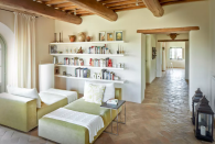<p>Here’s the home’s library. In total, the home has 4,000 square feet. (Airbnb) </p>