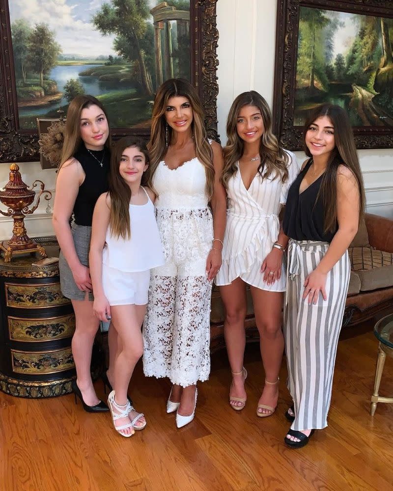 Teresa Giudice with her four daughters | Gia Giudice/Instagram