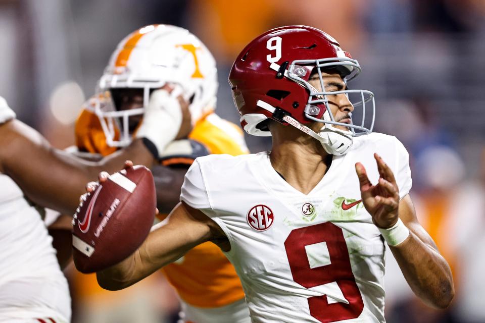 Alabama quarterback Bryce Young (9) throws to a receiver during the second half of an NCAA college football game against Tennessee Saturday, Oct. 15, 2022, in Knoxville, Tenn. Tennessee won 52-49. (AP Photo/Wade Payne)