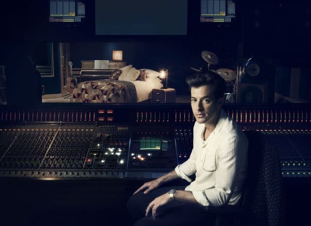 DJ and hitmaker Mark Ronson is to host an Airbnb event at Abbey Road Studios in London