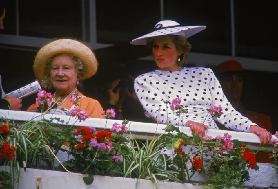 Despite the Royal Family’s Disdain for Princess Diana When She Was ...