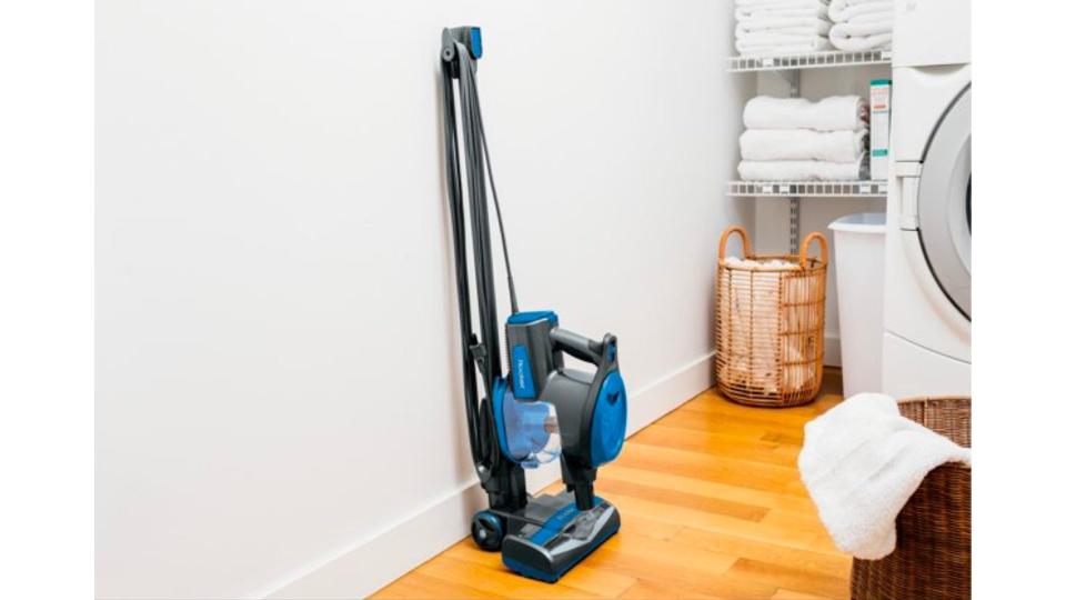 Best Lightweight Vacuums For Seniors