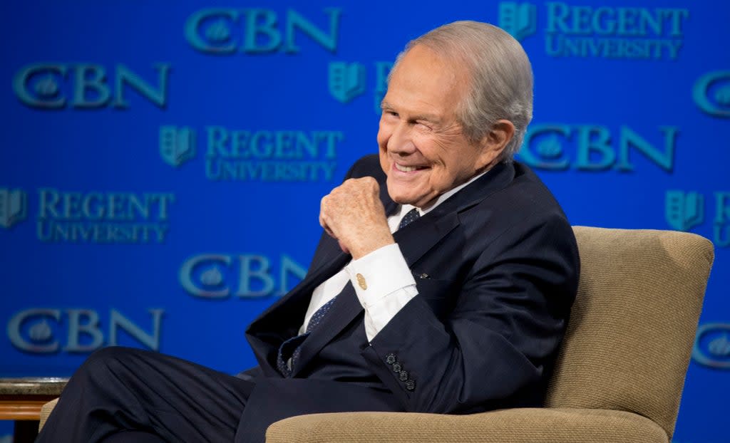 File: Pat Robertson says Vladimir Putin was ‘compelled by god’ to invade Ukraine  (AP)