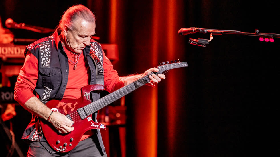  Mark Farner performs live with a Parker Fly electric guitar. 