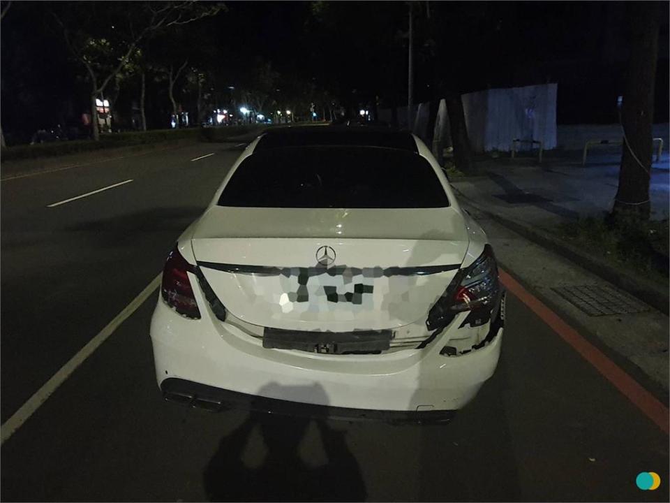 撞外送員後逃逸…「C300哥」抓到了！21歲車主坦承犯行被送辦