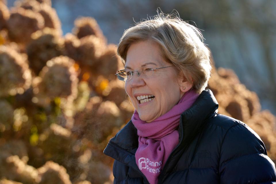 Democratic presidential hopeful Massachusetts' Senator Elizabeth Warren speaks to supporters. (Photo: JOSEPH PREZIOSO/AFP via Getty Images)