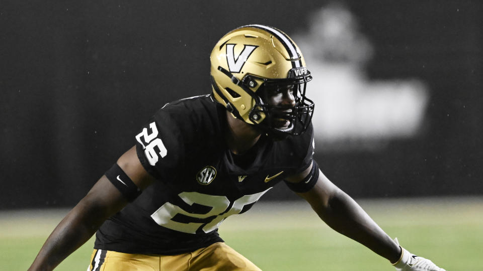 Vanderbilt cornerback BJ Anderson (26) against Hawaii during an NCAA football game on Saturday, Aug. 26, 2023, in Nashville. (AP Photo/John Amis)