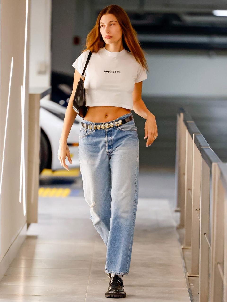 LOS ANGELES, CA - JANUARY 06: Hailey Bieber is seen on January 06, 2023 in Los Angeles, California. (Photo by Rachpoot/Bauer-Griffin/GC Images)