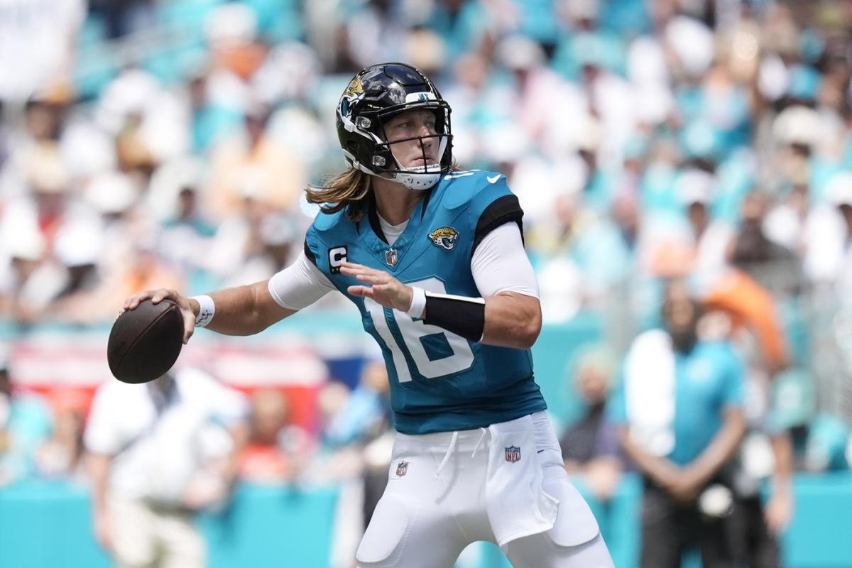 Trevor Lawrence and the Jaguars will host the Browns at ‘TrEverBank Stadium’