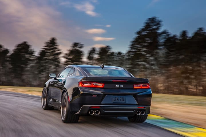 2017 Chevrolet Camaro 1LE rear photo