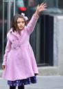 <p>Luego del divorcio, Suri se mudó con su mamá a Nueva York, donde no ha podido escapar de los lentes de los paparazzis. </p> 