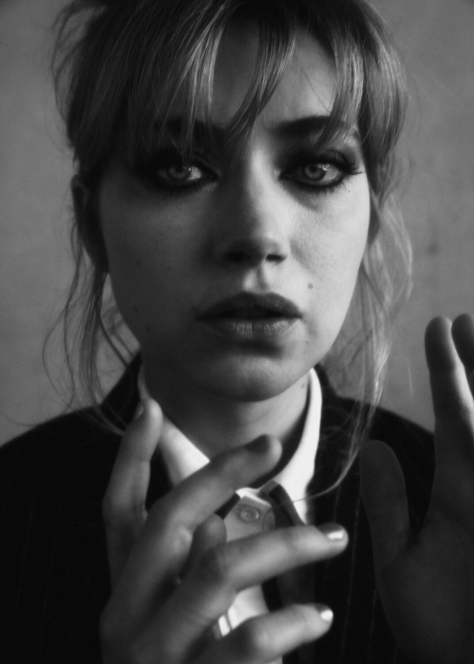 Imogen Poots photographed in the photographer Erik Tanner's Brooklyn studio.