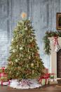 <p>This tree features details that harken back to earlier times, like a <a href="https://www.countryliving.com/diy-crafts/a33917920/gingerbread-house-cottage-instructions/" rel="nofollow noopener" target="_blank" data-ylk="slk:gingerbread;elm:context_link;itc:0;sec:content-canvas" class="link ">gingerbread</a> garland, electric candles (a nod to the early way trees were illuminated), and a straw star on top. A quilted <a href="https://www.countryliving.com/uk/homes-interiors/interiors/g175/christmas-tree-skirts/" rel="nofollow noopener" target="_blank" data-ylk="slk:tree skirt;elm:context_link;itc:0;sec:content-canvas" class="link ">tree skirt</a> rounds out the homespun vibe.</p><p><a class="link " href="https://www.amazon.com/Flameless-Christmas-Candle-Indoor-String/dp/B01GVSZV9E/ref=sr_1_5?crid=2FDHA6E7B7I0K&dchild=1&keywords=clip+on+candles+for+christmas+tree&qid=1603203705&sprefix=clip+on+candles%2Caps%2C333&sr=8-5&tag=syn-yahoo-20&ascsubtag=%5Bartid%7C10050.g.1251%5Bsrc%7Cyahoo-us" rel="nofollow noopener" target="_blank" data-ylk="slk:SHOP FLAMELESS CANDLES;elm:context_link;itc:0;sec:content-canvas">SHOP FLAMELESS CANDLES</a></p>