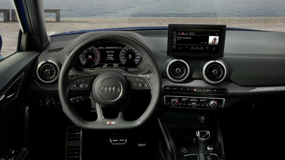 8.8吋觸控式MMI系統顯示幕為新年式Q2全車系標配。(圖片來源/ Audi)