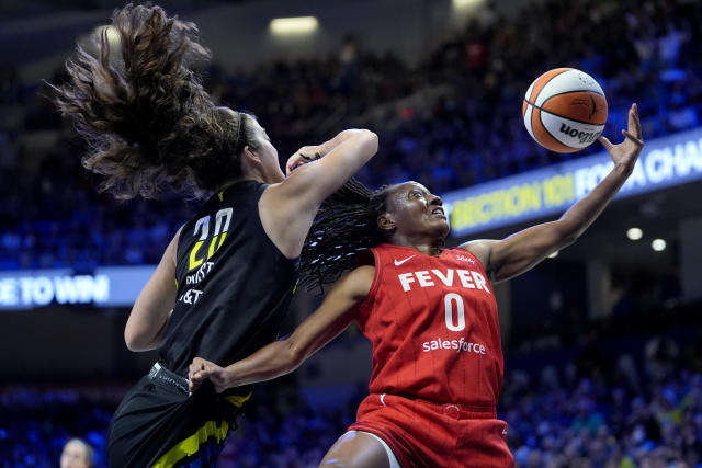 Caitlin Clark and Indiana Fever Make WNBA Playoffs, Ending Team's 7-Year  Playoff Drought: 'We're In!'