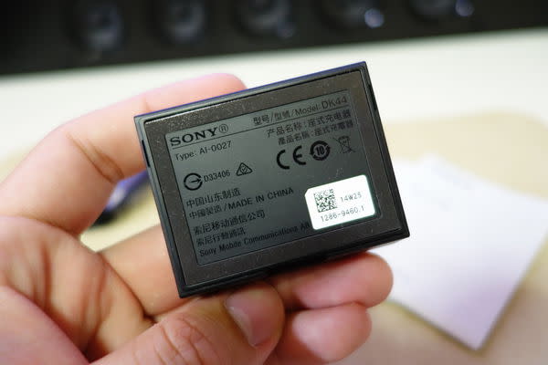 萬元以下 4G超值全頻機 Sony Z2a 土耳其藍開箱 & 縮時錄影實戰