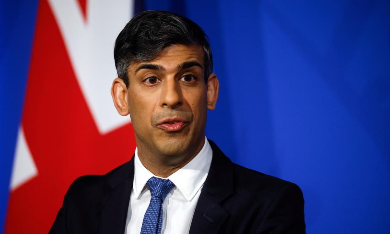 <span>Labour said the figures showed Rishi Sunak’s government as ‘the least transparent we have seen in the last 25 years’.</span><span>Photograph: Jason Alden/EPA</span>