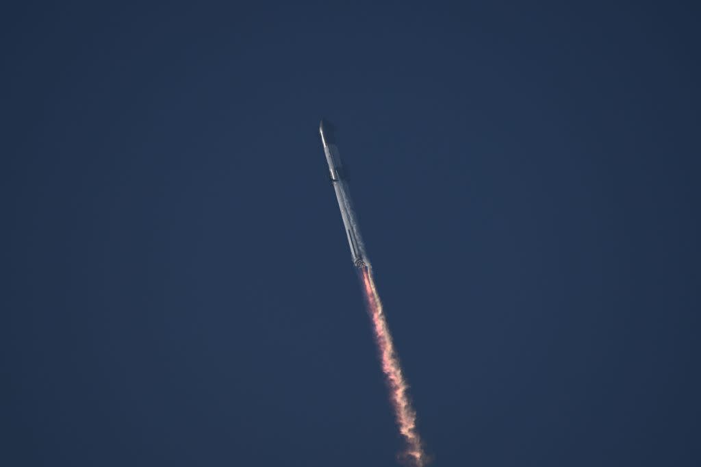 The SpaceX Starship lifts off from the launchpad during a flight test from Starbase in Boca Chica, Texas, on April 20, 2023.